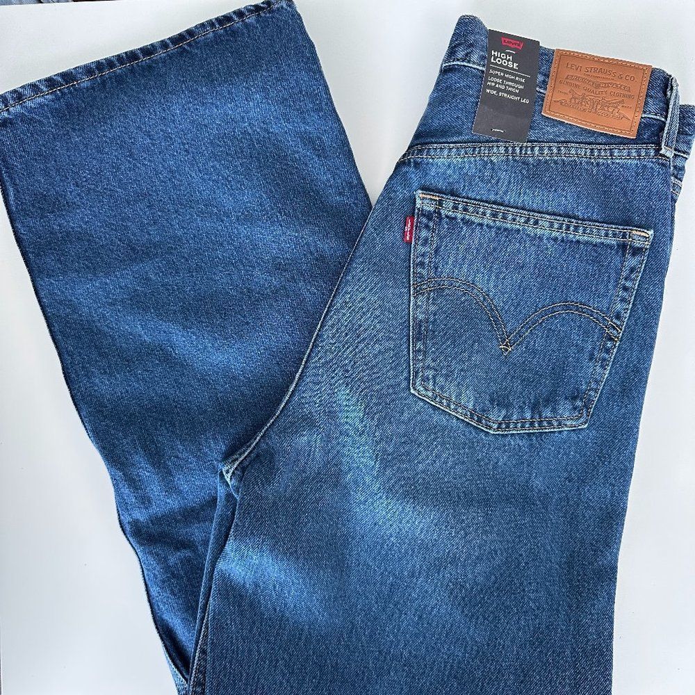 NWT Levi's high waist wide leg jeans - Picture 8 of 9